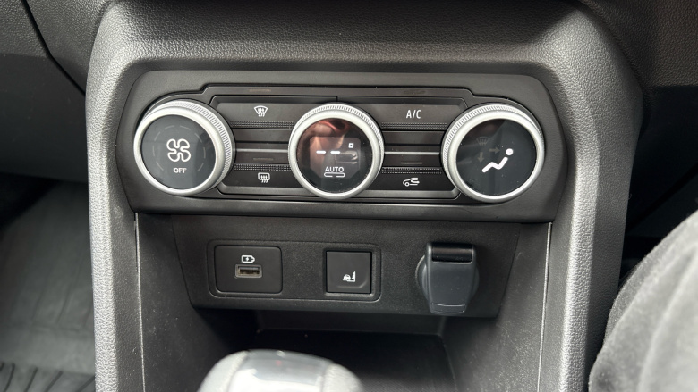 Dacia Jogger 1.6 HEV Extreme 5dr Auto Hybrid Estate